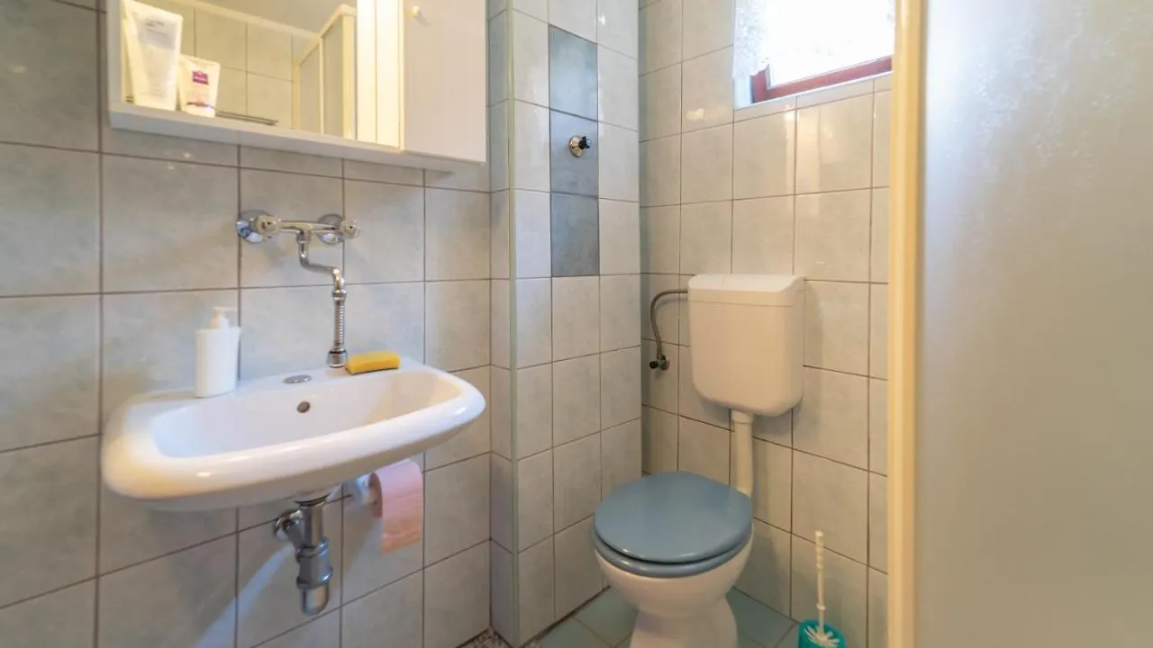 Karolina Apartment Fuzine Croatia